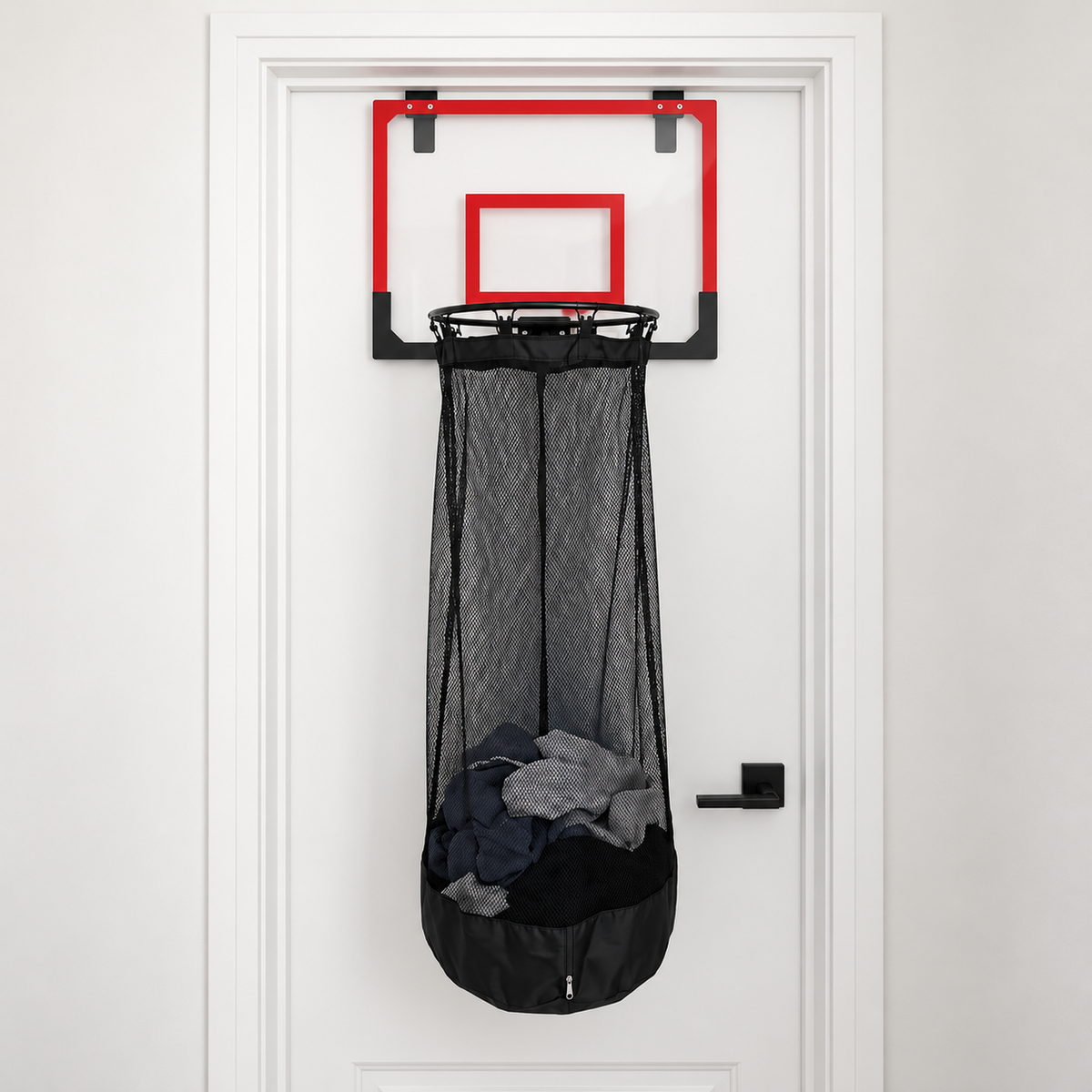 Canasta de basket para la ropa sucia DUNKITO colgada en la puerta